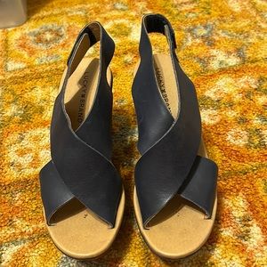 Lucky brand navy wood heel wedges size 6.5